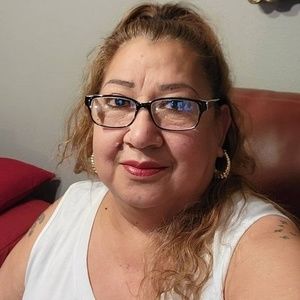 Meet your Posher, Leticia